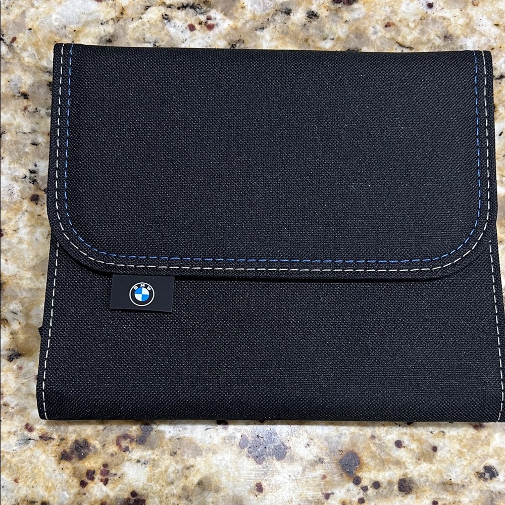 Bundle for BOGO! BMW Mini-Portfolio
